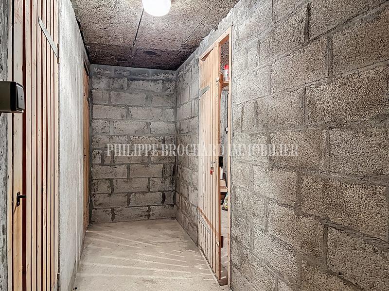 Appartement - 103 m² - 5 pièces