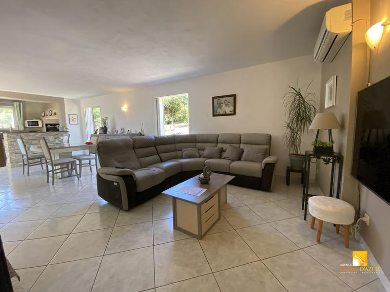 Maison - 176 m² - 6 pièces