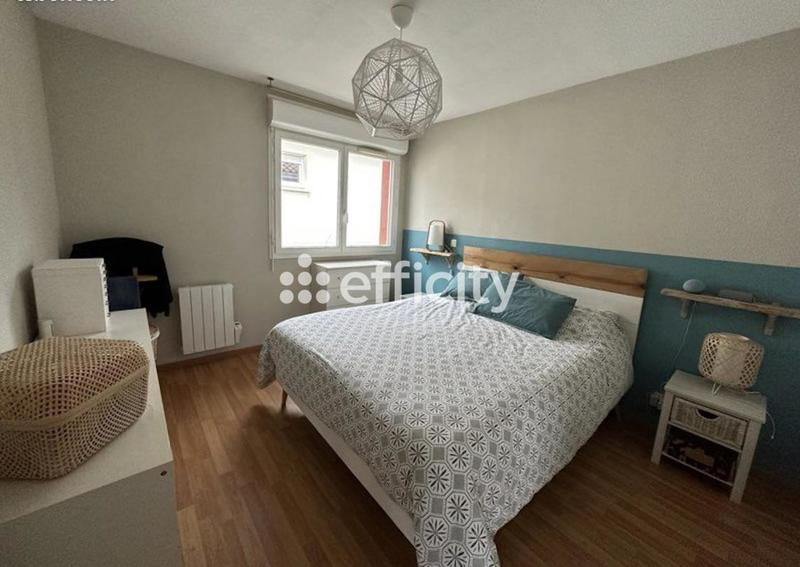 Appartement - 90 m² - 4 pièces