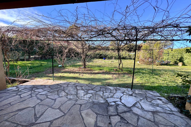 Maison - 270 m² - 8 pièces