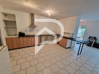 Appartement - 106 m² - 4 pièces