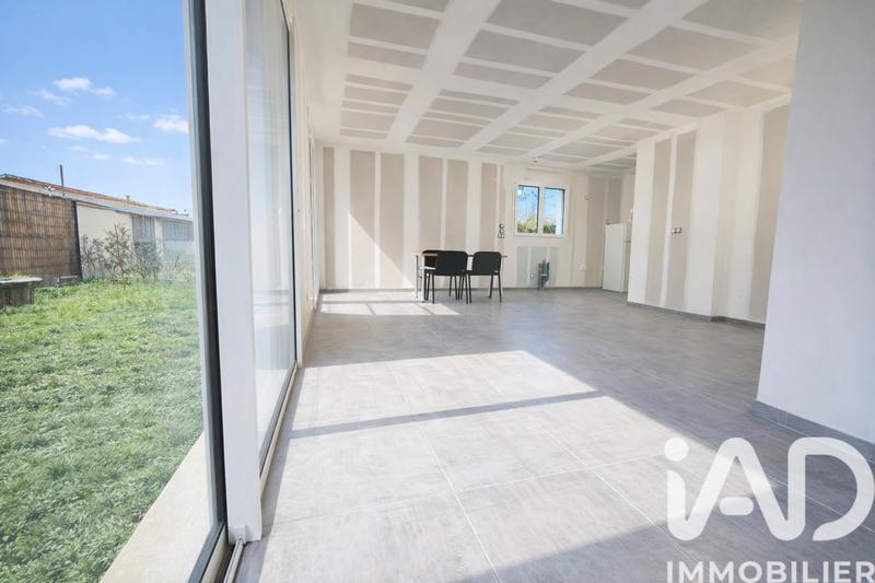 Maison - 95 m² - 5 pièces