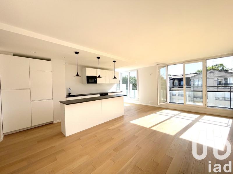 Appartement - 97 m² - 5 pièces