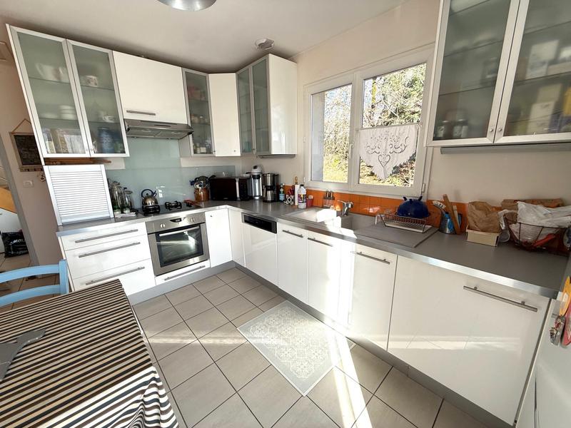 Maison - 135 m² - 7 pièces