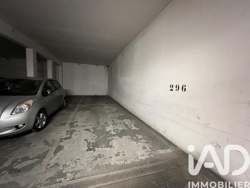 Parking - 27 m²