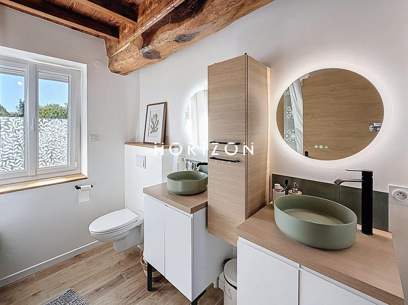 Maison ancienne - 220 m² - 8 pièces