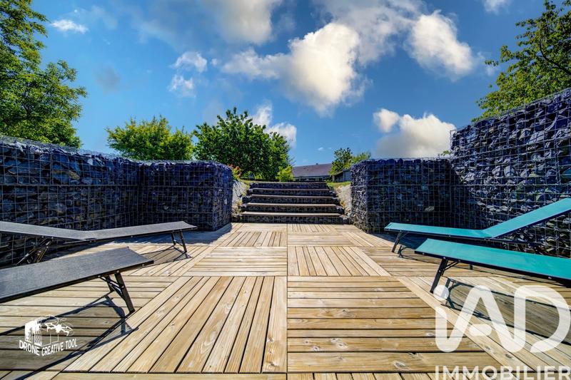 Maison - 163 m² - 8 pièces