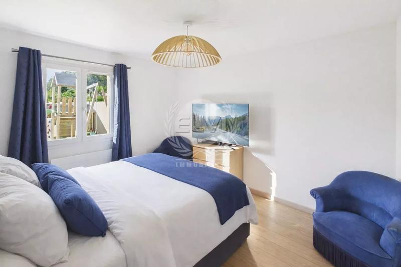 Maison - 91 m² - 4 pièces