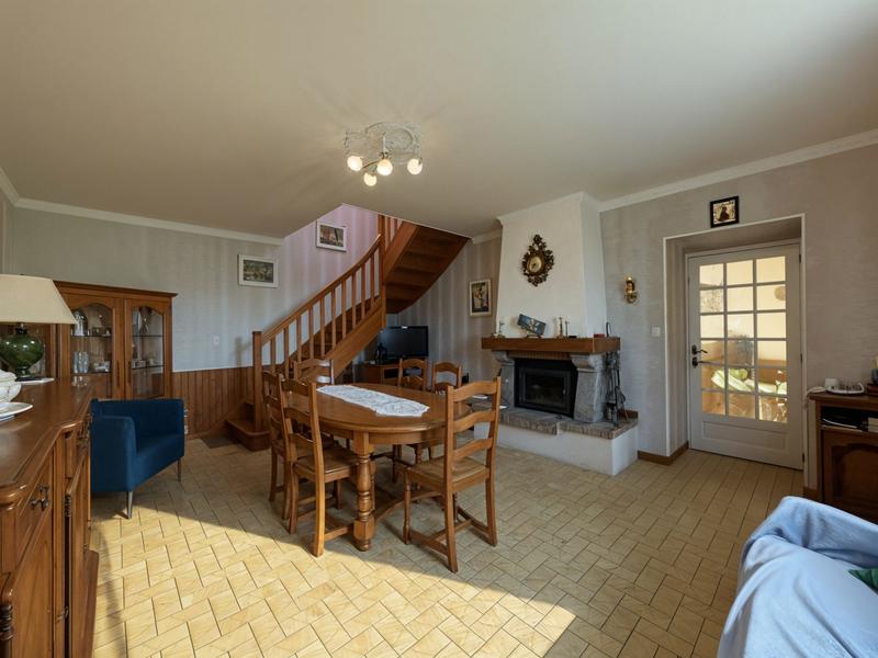 Maison - 80 m² - 4 pièces