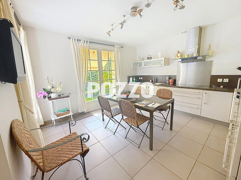 Maison - 172 m² - 6 pièces