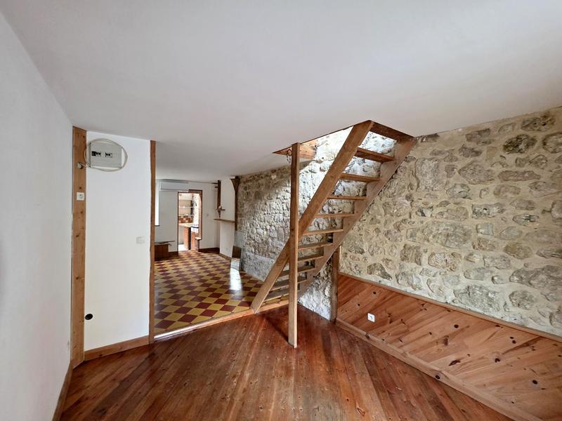 Maison - 170 m² - 10 pièces