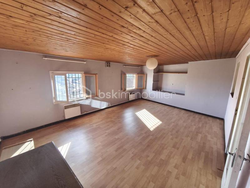 Maison de village - 230 m² - 9 pièces