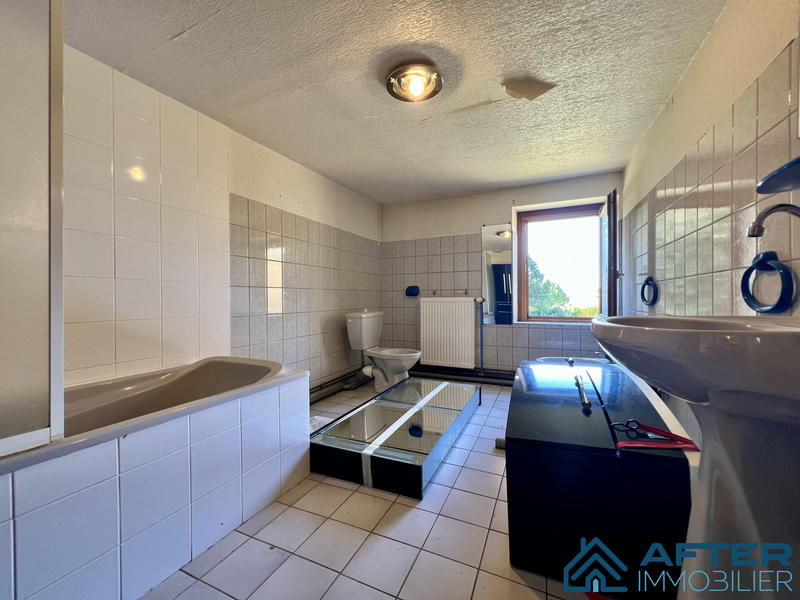 Maison - 150 m² - 7 pièces