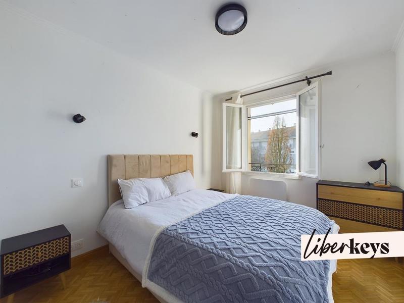 Maison - 280 m² - 7 pièces