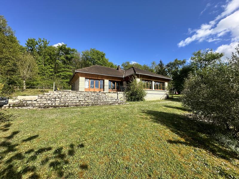 Maison - 155 m² - 6 pièces