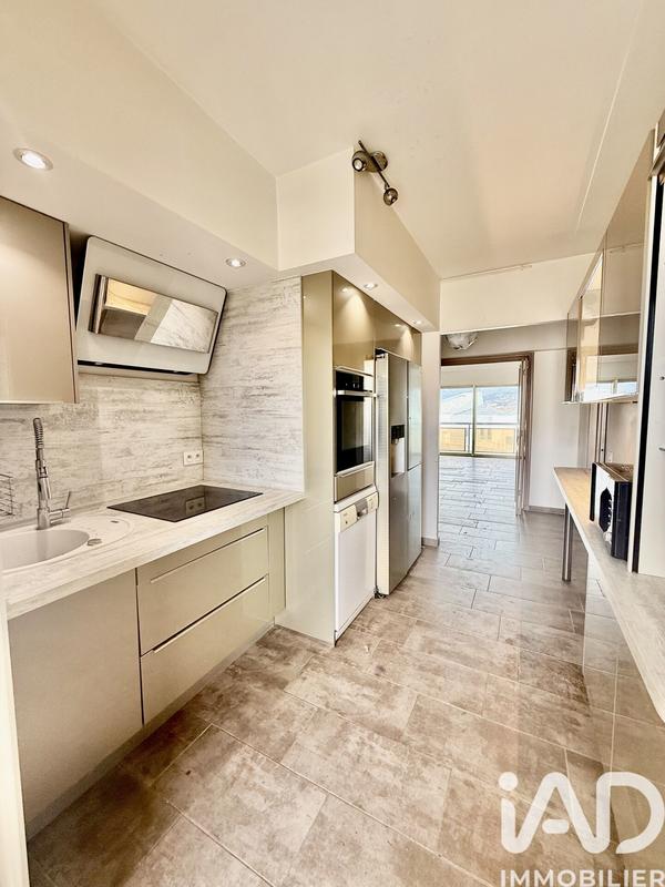 Appartement - 107 m² - 4 pièces