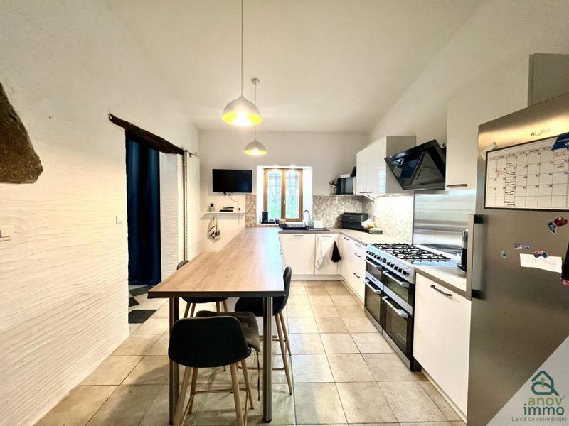 Maison - 190 m² - 5 pièces