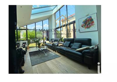 Maison de ville - 146 m² - 7 pièces