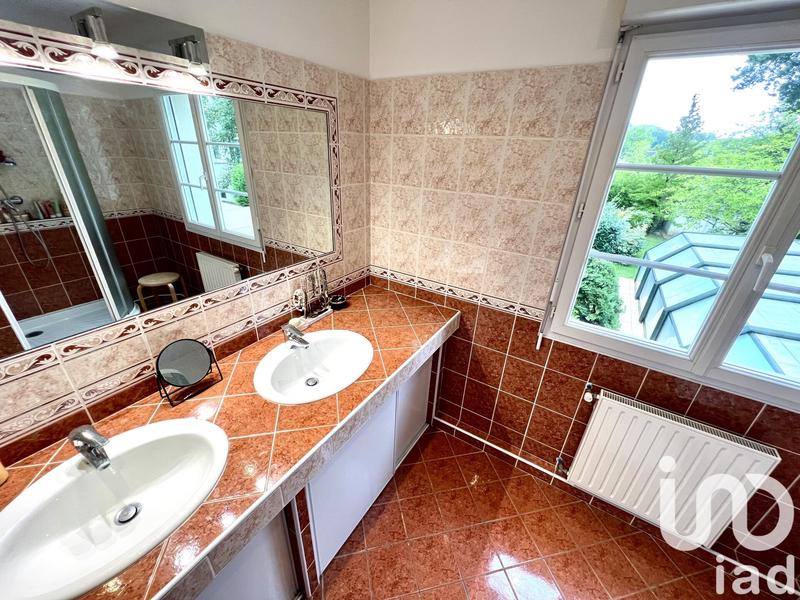 Maison - 146 m² - 7 pièces