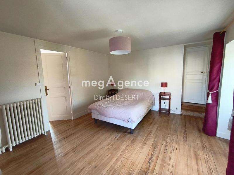 Maison - 231 m² - 10 pièces