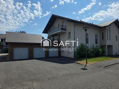 Appartement - 81 m² - 4 pièces