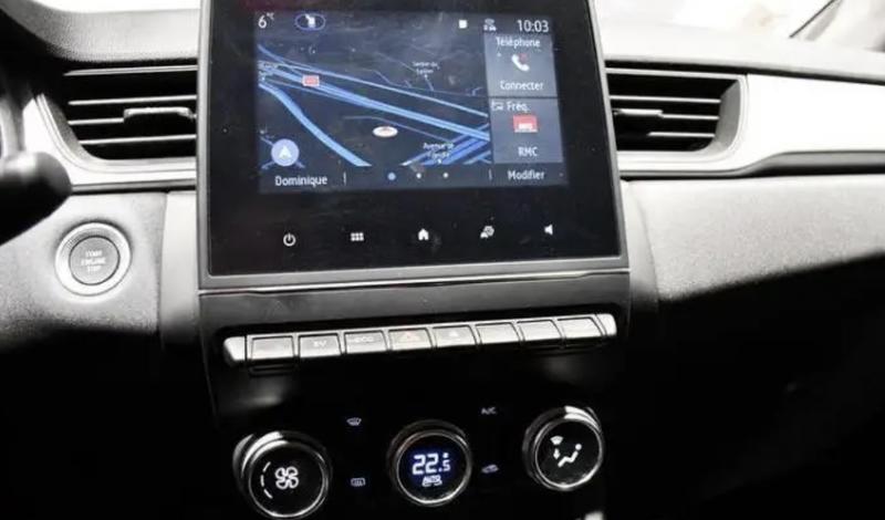 Renault Captur E-tech Full hybride 145 cv évolution Gps CarPlay clim radars Bluetooth 1 ère main