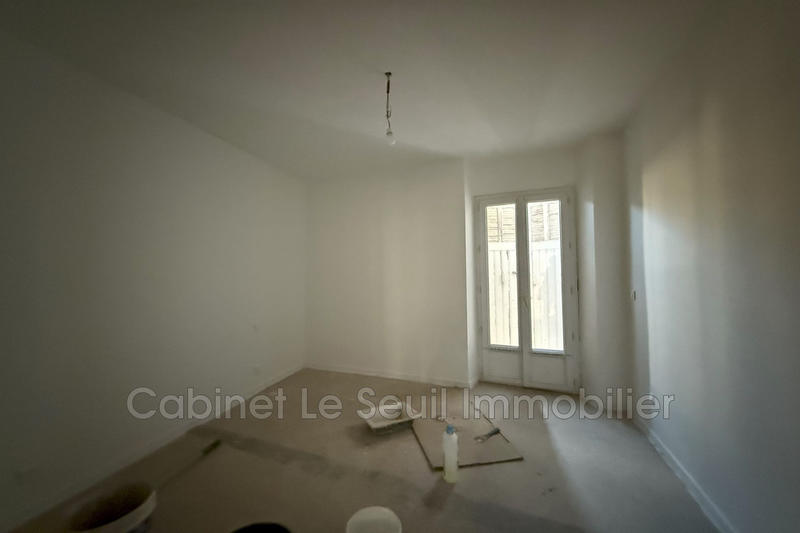 Maison - 215 m² - 9 pièces