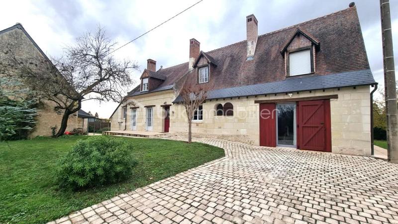 Maison - 225 m² - 8 pièces