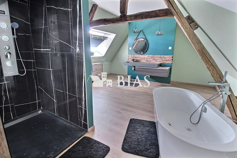 Maison - 170 m² - 6 pièces