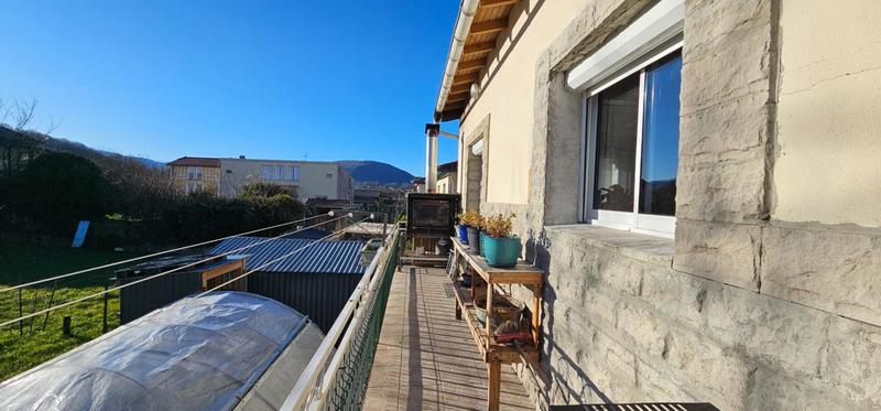 Maison - 87 m² - 5 pièces