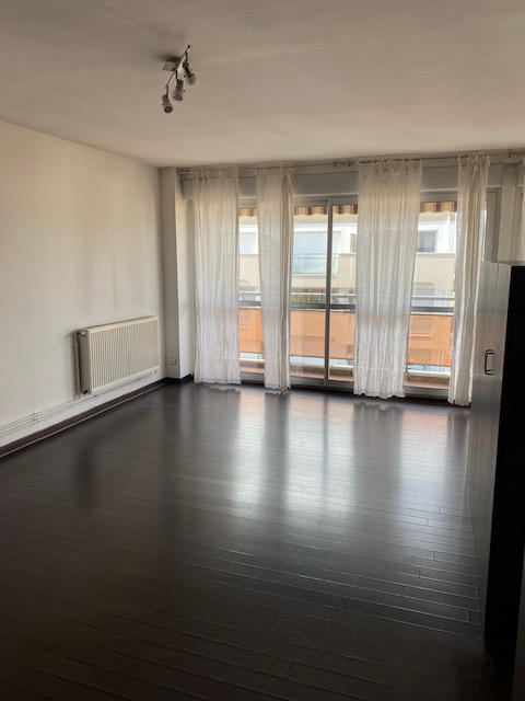 Appartement - 79 m² - 3 pièces