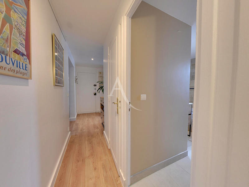 Appartement - 63 m² - 4 pièces