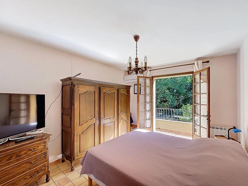 Maison - 160 m² - 2 pièces