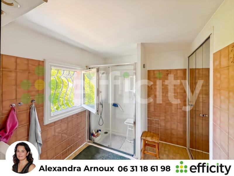 Maison - 150 m² - 4 pièces