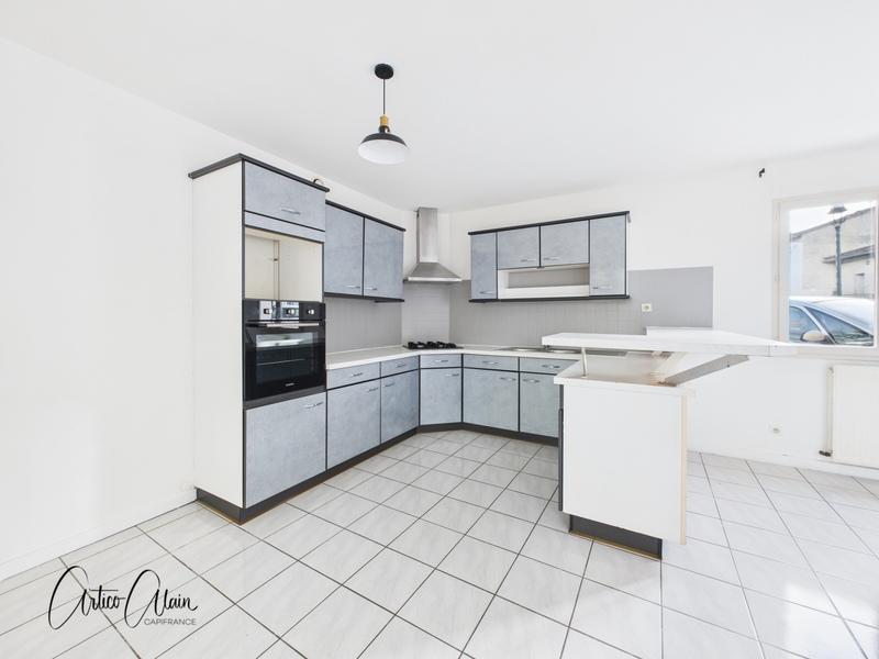 Maison - 82 m² - 3 pièces