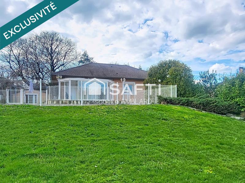 Maison - 180 m² - 8 pièces