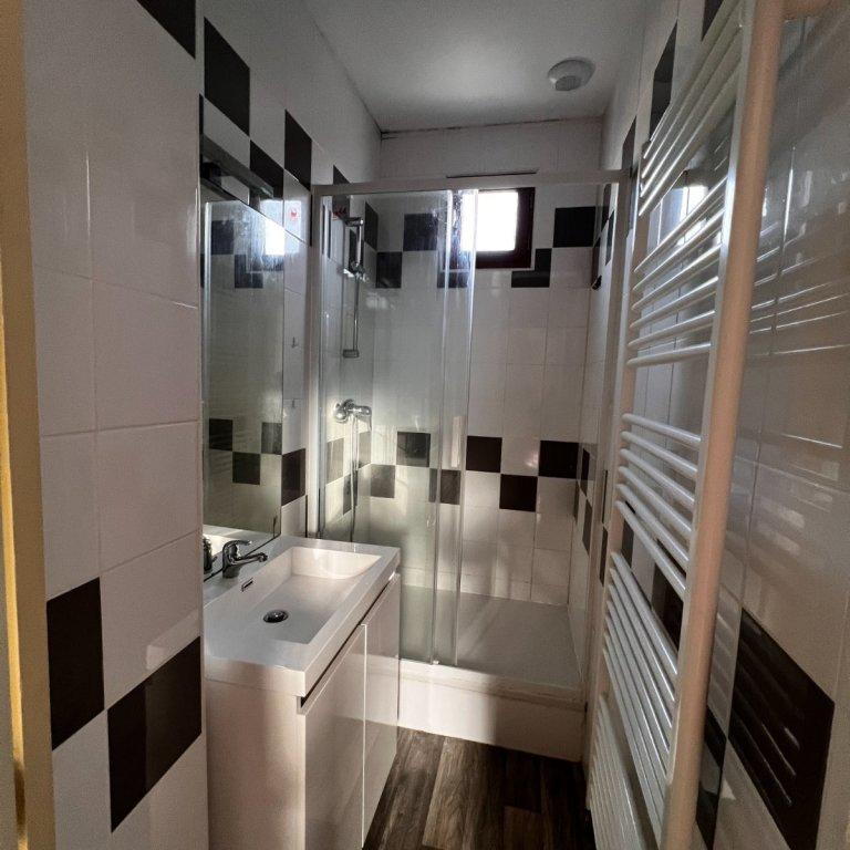 Immeuble - 144 m² - 7 pièces