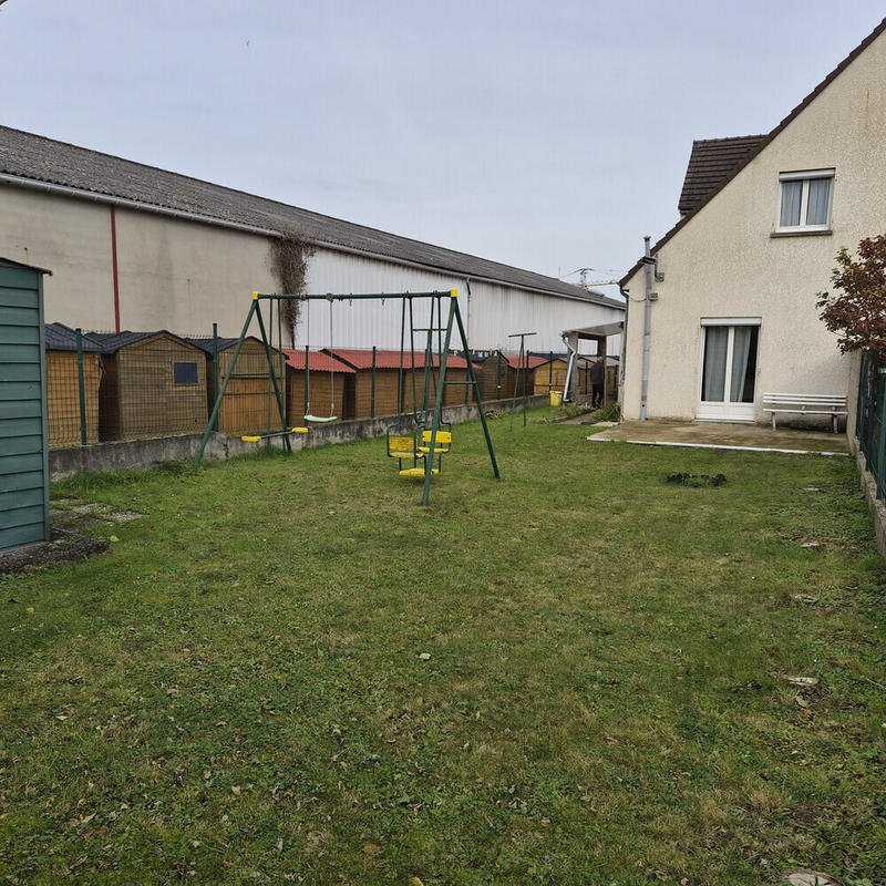 Maison - 86 m² - 4 pièces