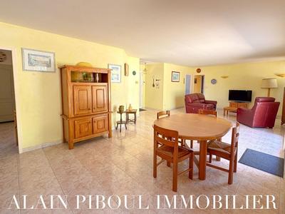 Maison traditionnelle - 132 m² - 6 pièces