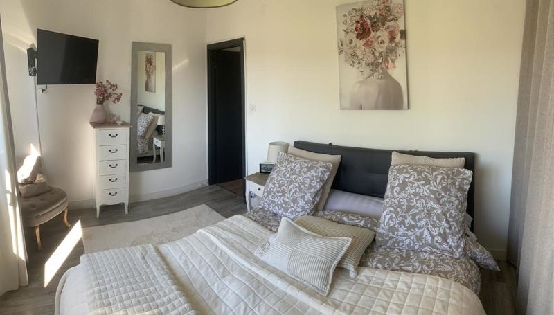 Appartement - 82 m² - 4 pièces