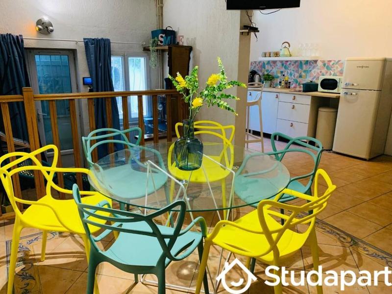 Chambre - 10 m² - 1 pièce