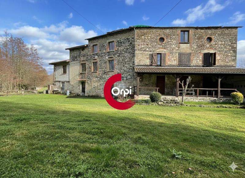 Maison - 200 m² - 4 pièces