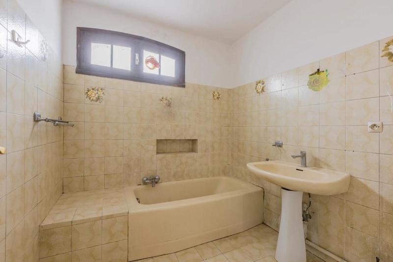 Villa - 240 m² - 8 pièces