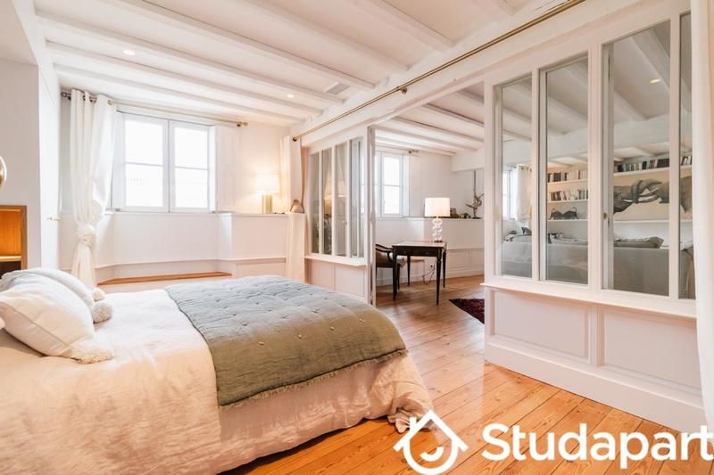 Appartement - 80 m² - 3 pièces