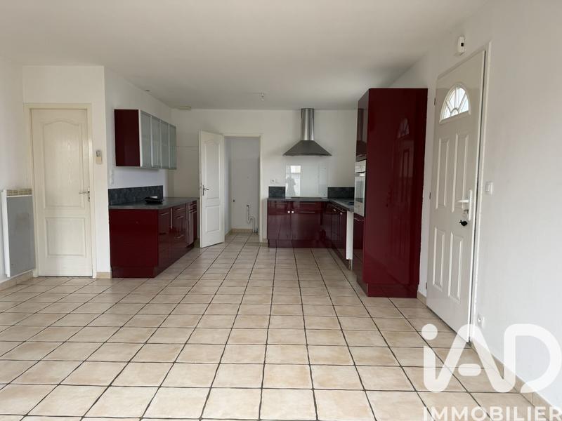 Maison - 95 m² - 5 pièces