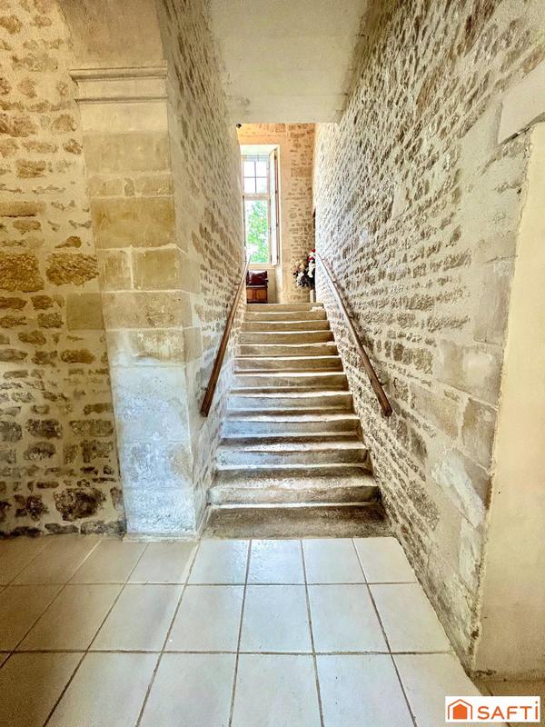 Château - 495 m² - 15 pièces