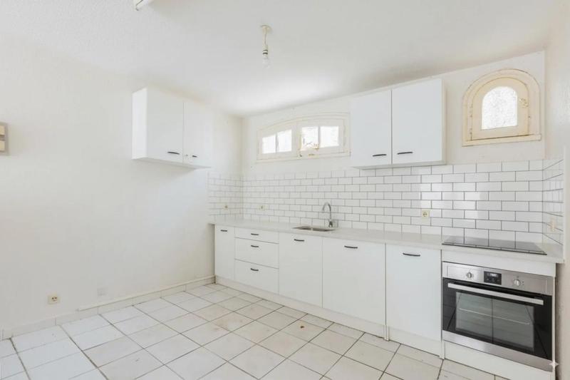 Villa - 240 m² - 8 pièces