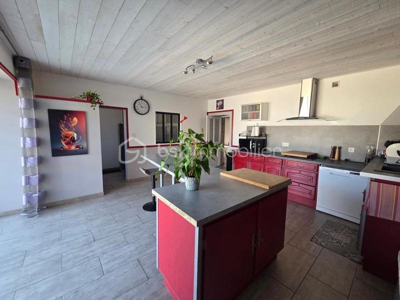 Maison de village - 254 m² - 10 pièces