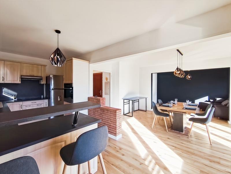 Appartement - 80 m² - 3 pièces