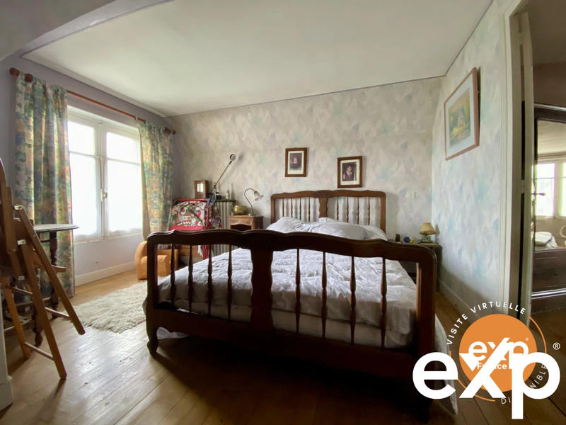 Maison traditionnelle - 114 m² - 6 pièces